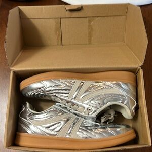 Steve Madden Madrid Silver Sneakers